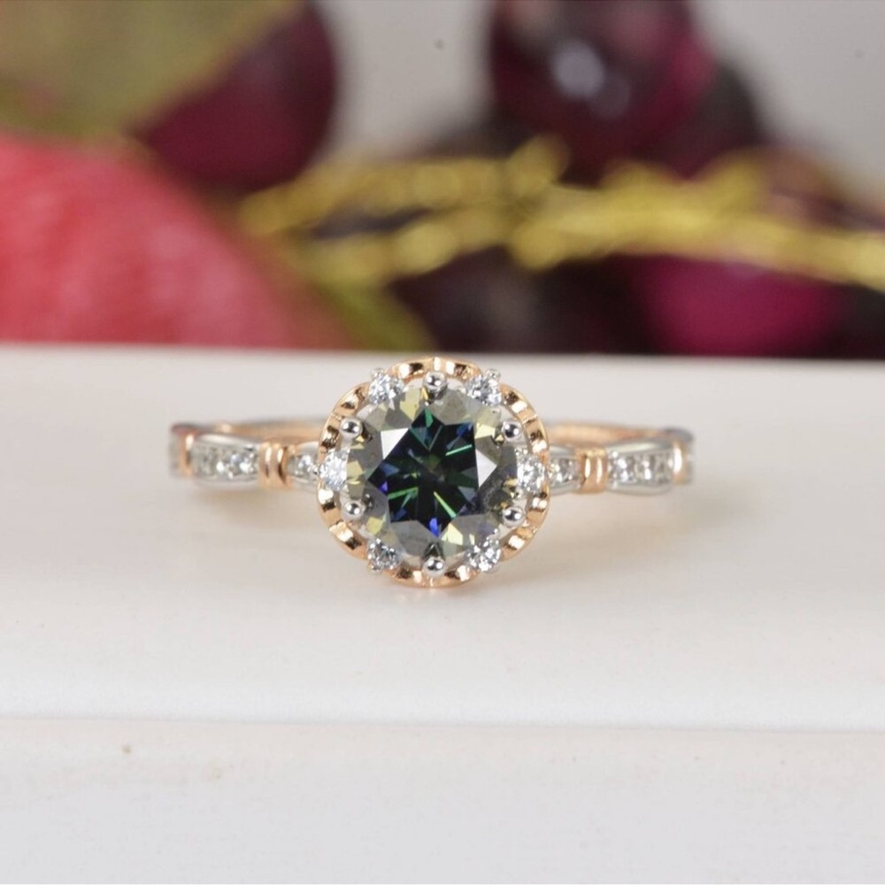 GRA Certified Moissanite Colored Rainbow Diamond 1CT Solitaire Engagement Ring.